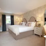 The Fox And Hounds Country Herberg Pickering
