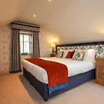 Herberg The Fox And Hounds Country