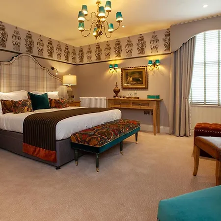 The Fox And Hounds Country Pickering