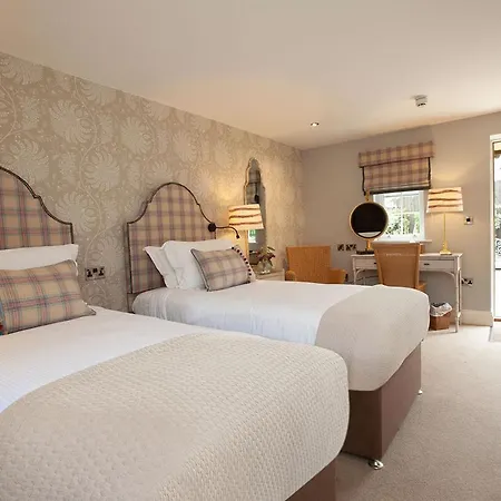 Kro The Fox And Hounds Country 4*