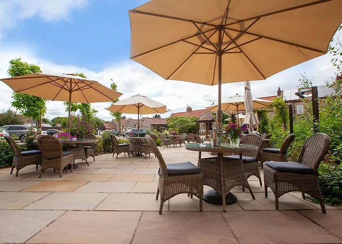 Inn The Fox And Hounds Country Pickering