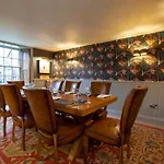 The Fox And Hounds Country Värdshus 4*